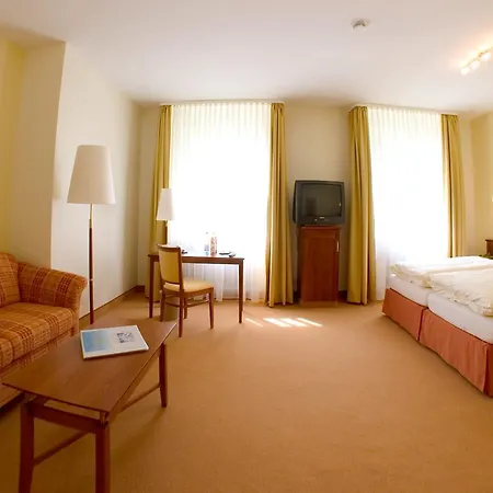 ホテル Wohlfuhlhotel Am Rosengarten バート・シュテーベン